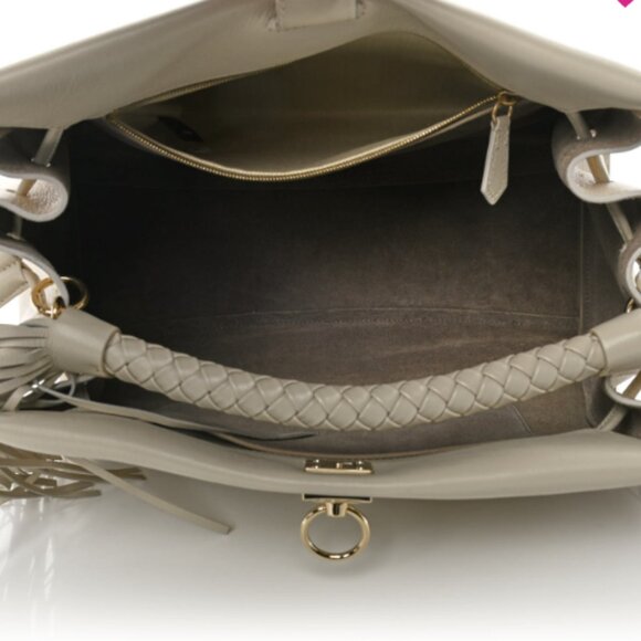 Mulberry Heavy Grain Medium Iris Tote in Chalk & Gold - Perfect Condition - Picture 8 of 8